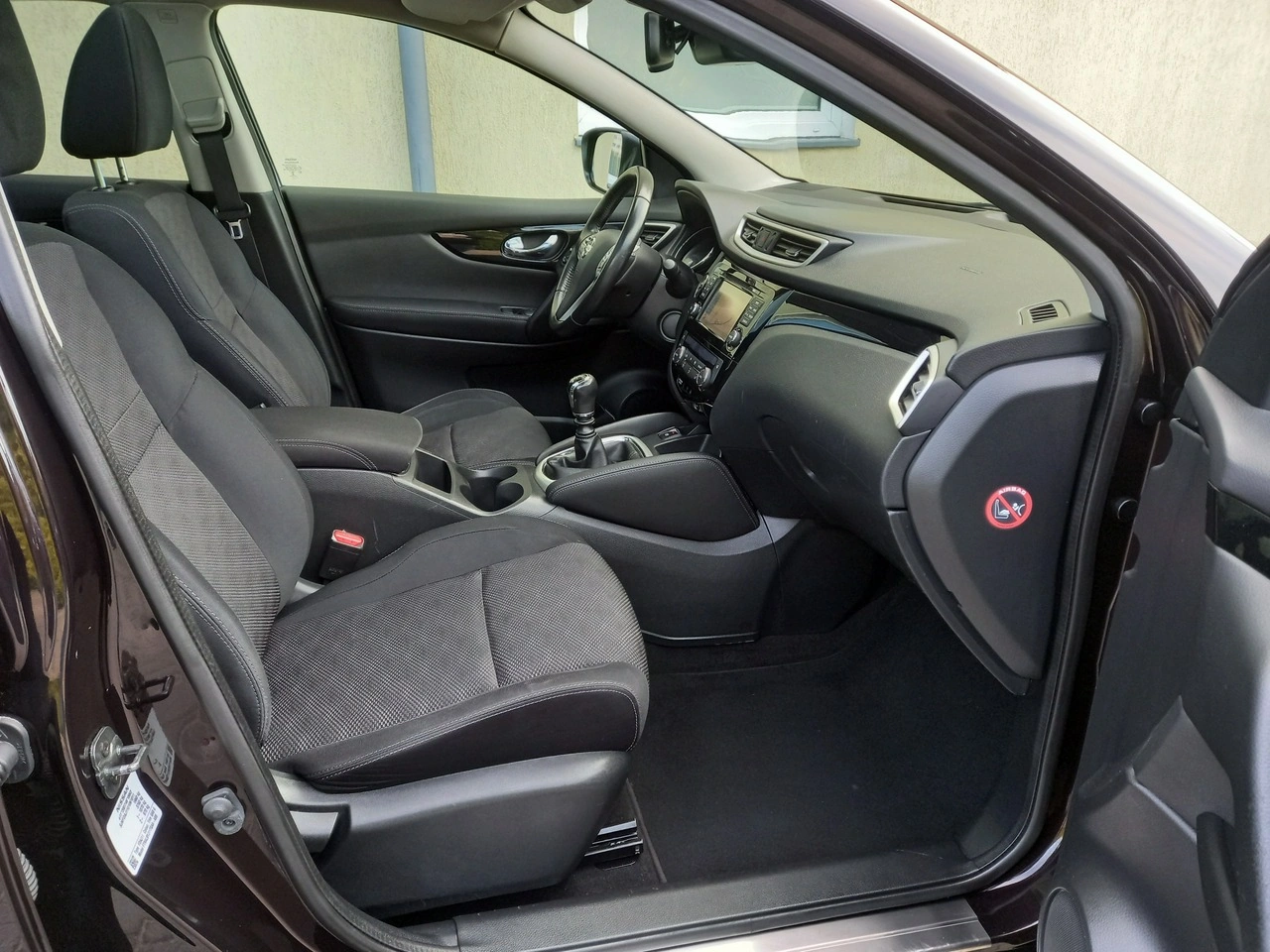 Nissan Qashqai - Zdjęcie 17