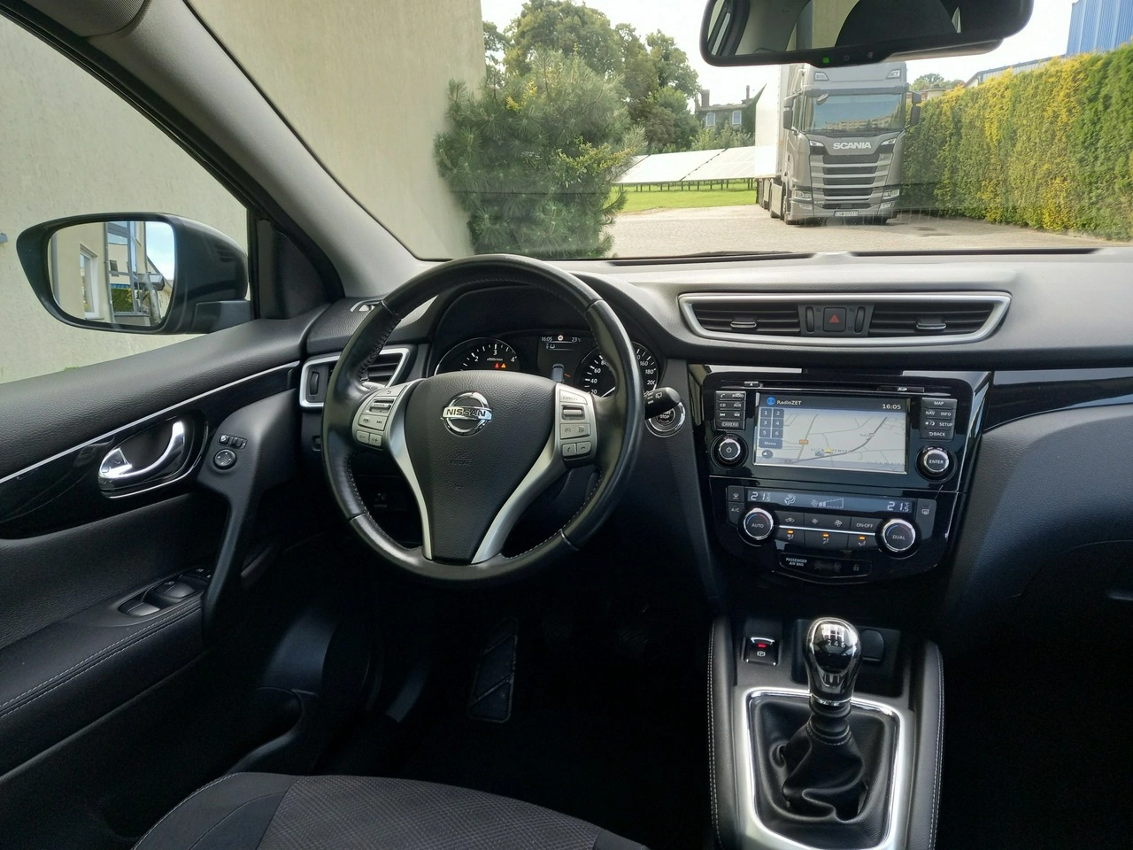 Nissan Qashqai - Zdjęcie 20