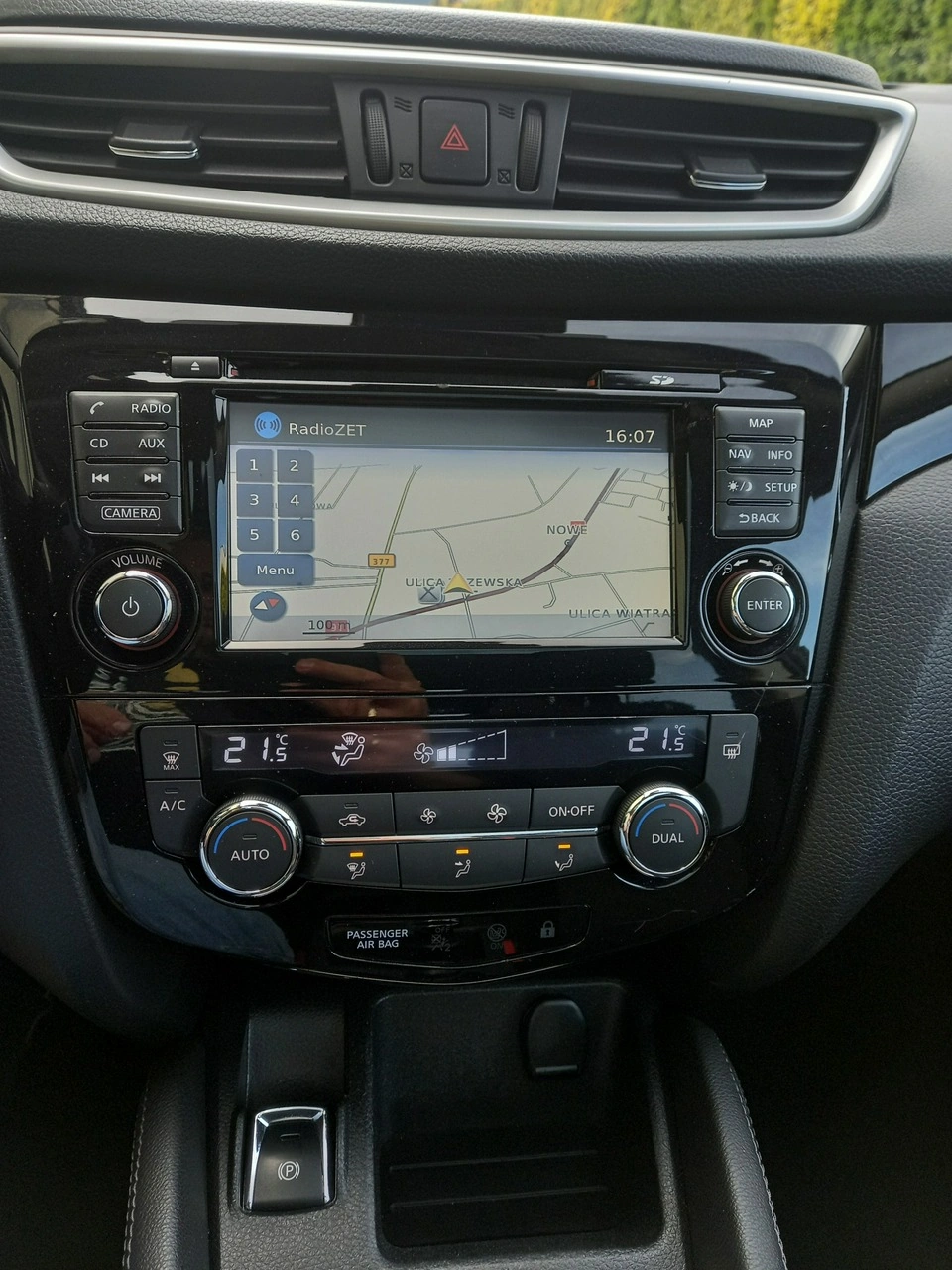 Nissan Qashqai - Zdjęcie 30