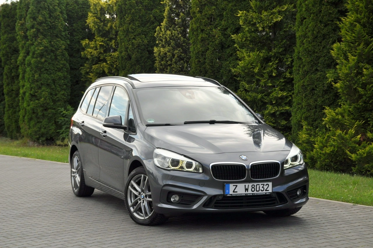 BMW 220 - Zdjęcie 1