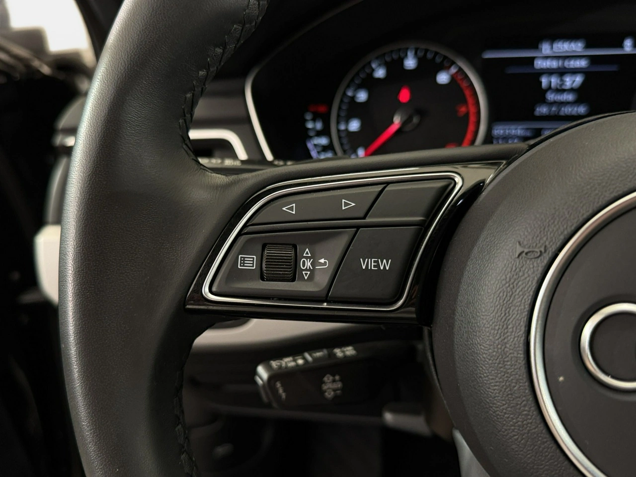 Audi A4 - Zdjęcie 14