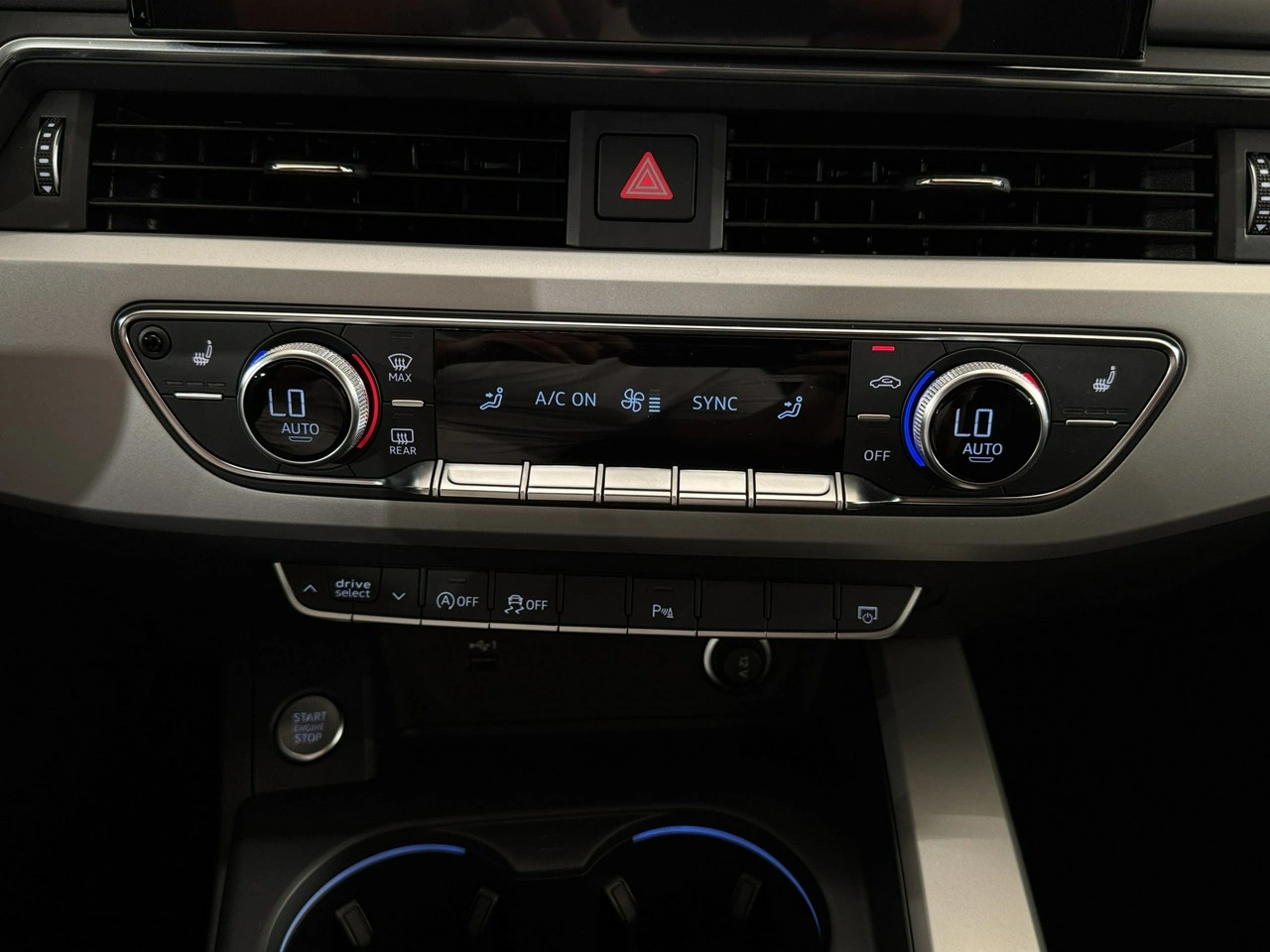 Audi A4 - Zdjęcie 22