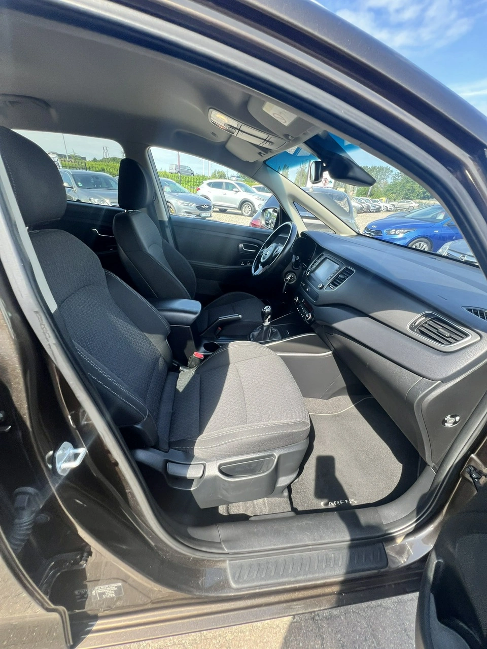 Kia Carens - Zdjęcie 13
