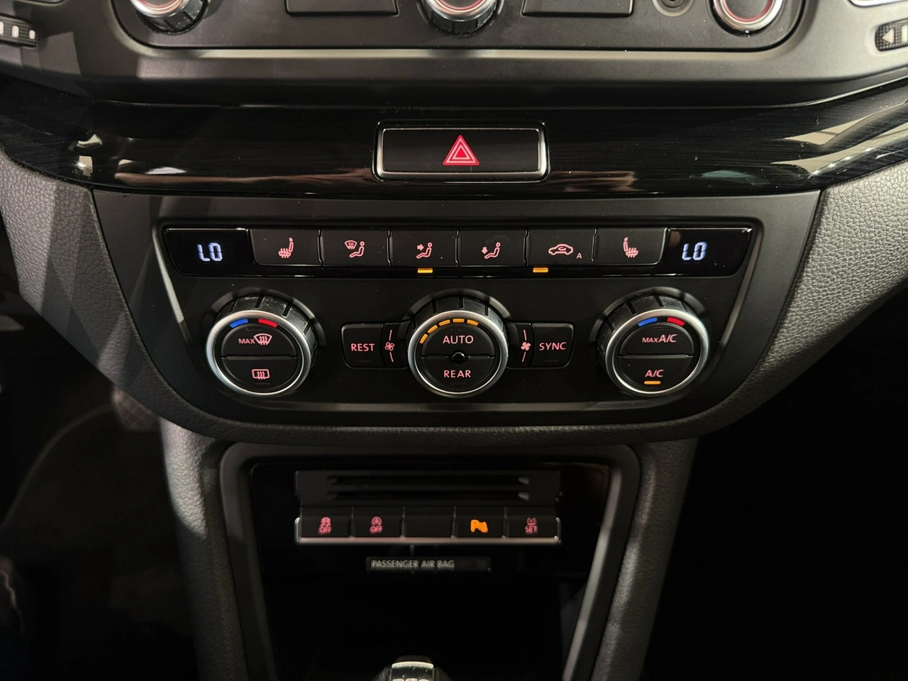 Seat Alhambra - Zdjęcie 19