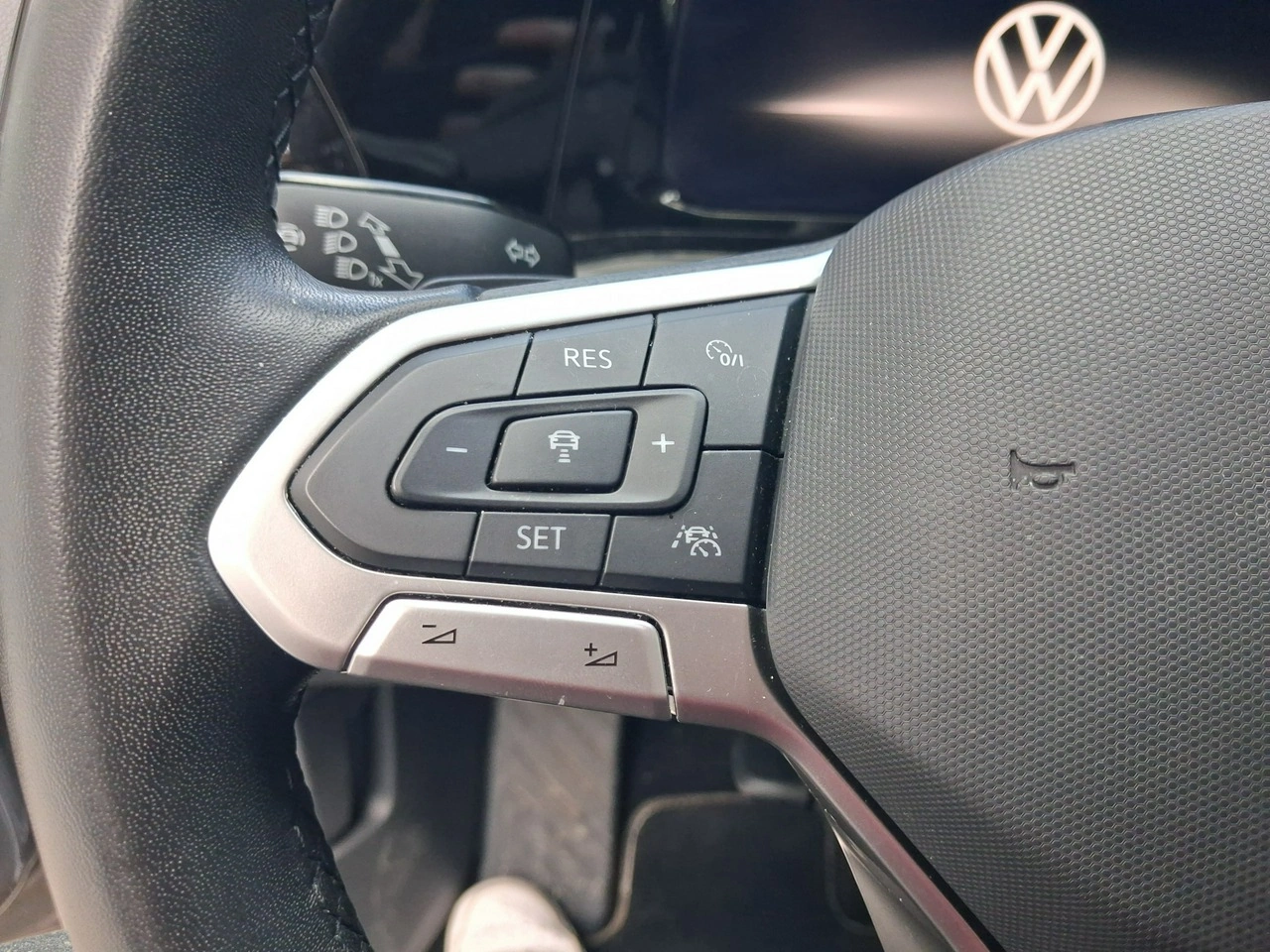 Volkswagen Golf - Zdjęcie 9