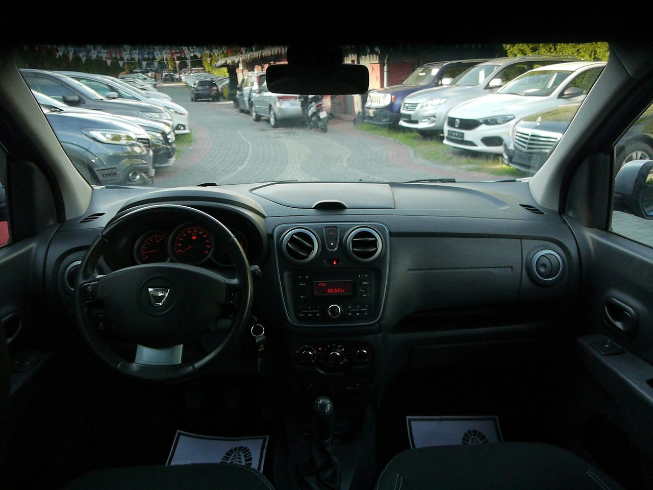Dacia Lodgy - Zdjęcie 19