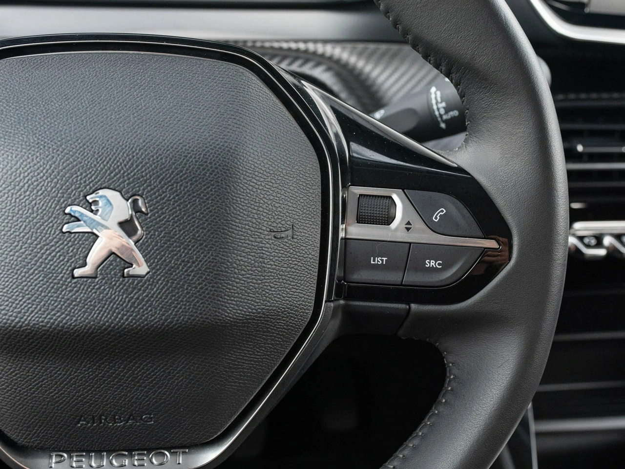 Peugeot 2008 - Zdjęcie 13