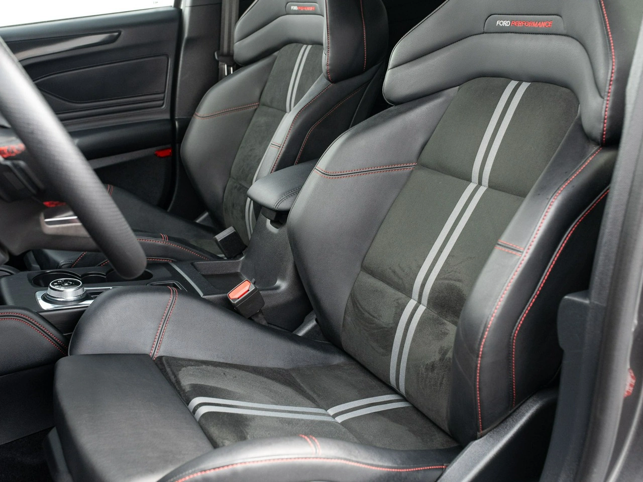 Ford Focus - Zdjęcie 10