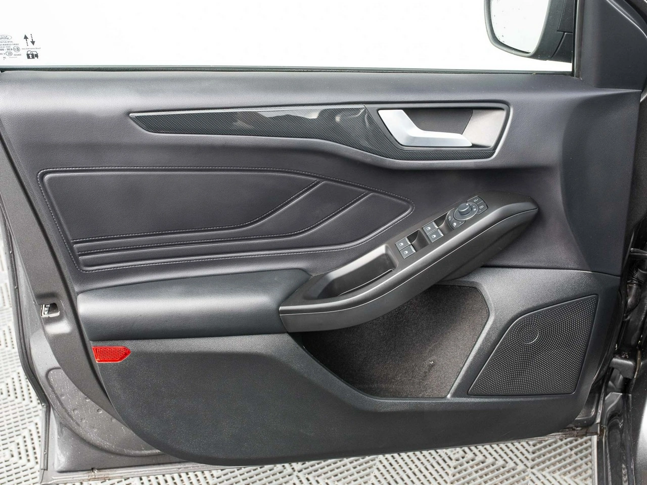 Ford Focus - Zdjęcie 8