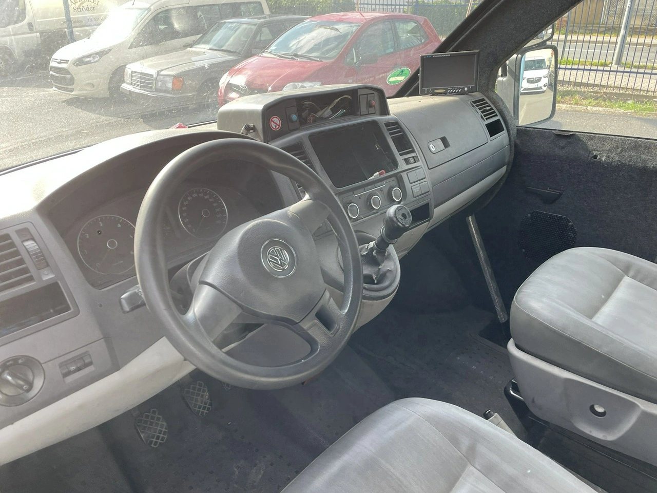 Volkswagen Transporter - Zdjęcie 10
