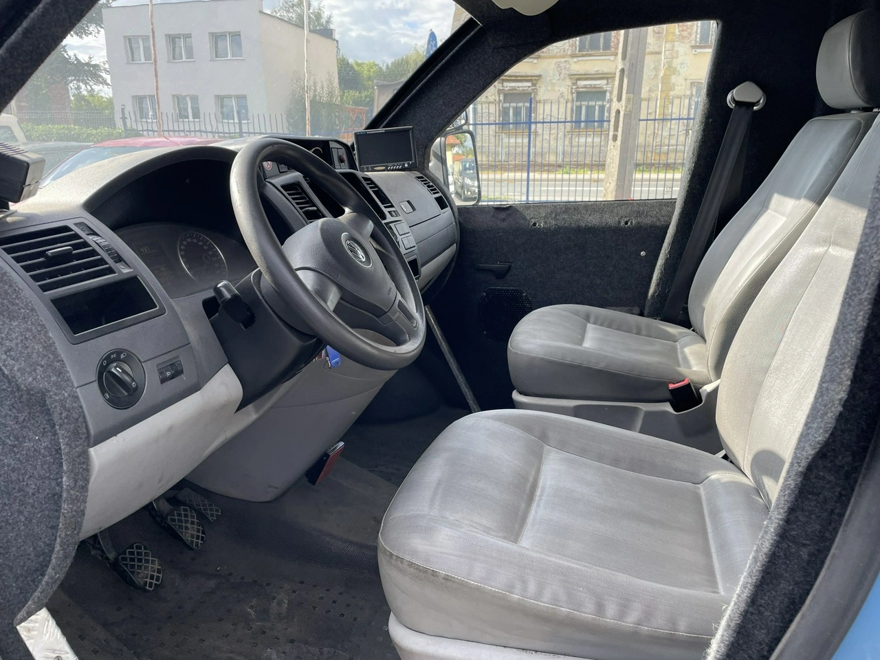 Volkswagen Transporter - Zdjęcie 12
