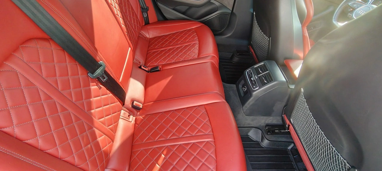 Audi S4 - Zdjęcie 12