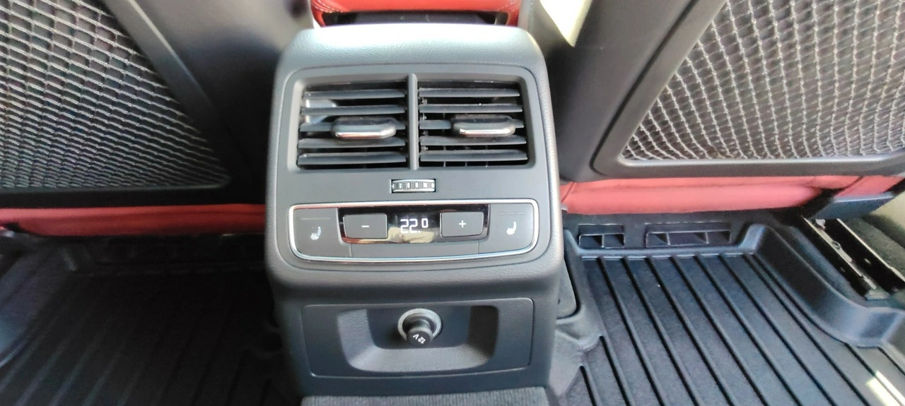 Audi S4 - Zdjęcie 13