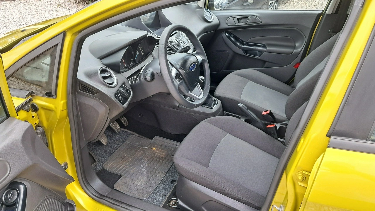Ford Fiesta - Zdjęcie 15
