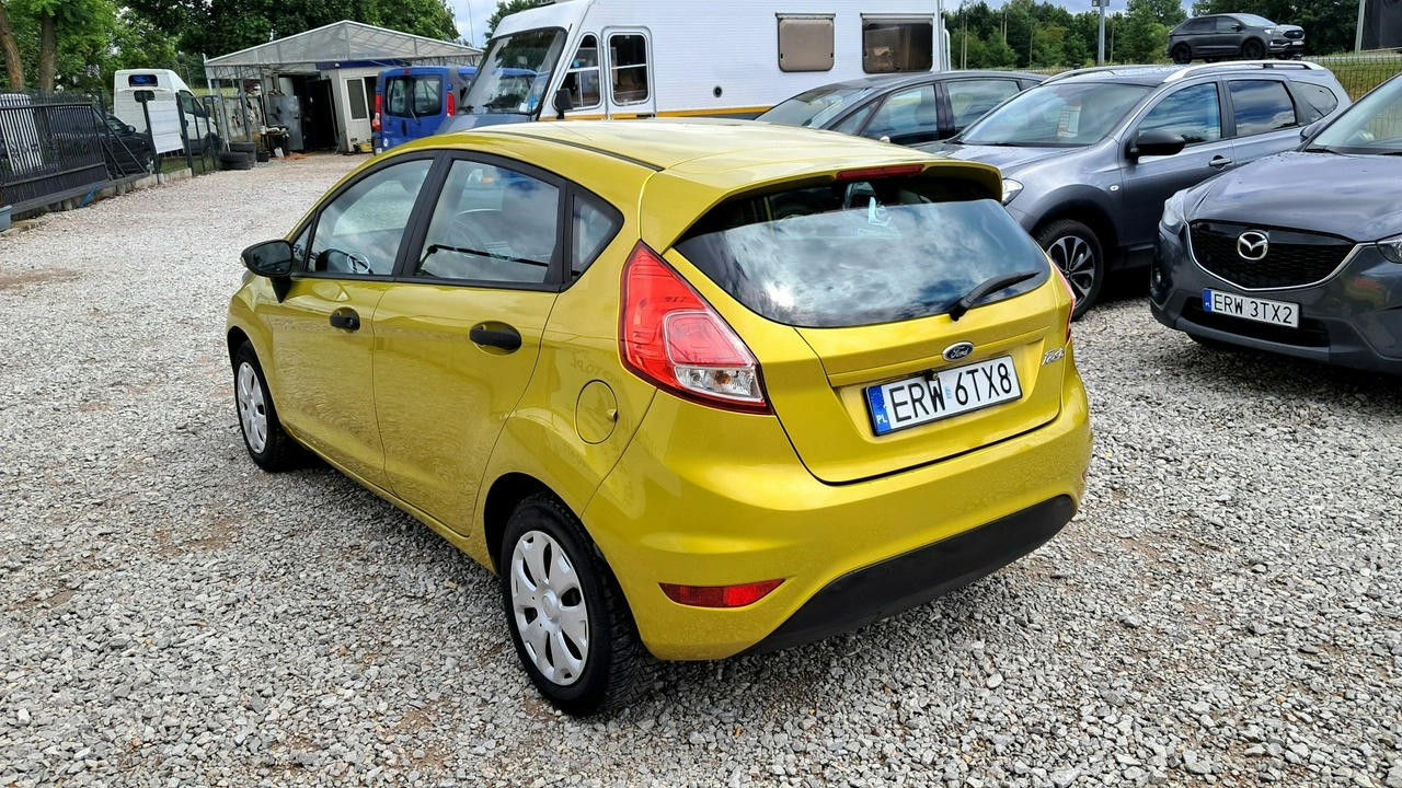 Ford Fiesta - Zdjęcie 2