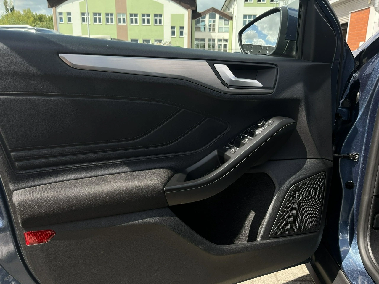 Ford Focus - Zdjęcie 12