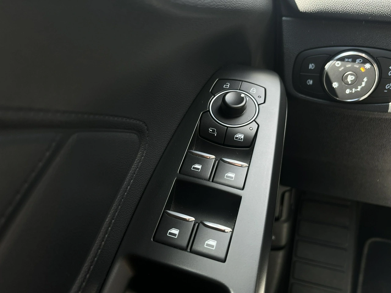 Ford Focus - Zdjęcie 18