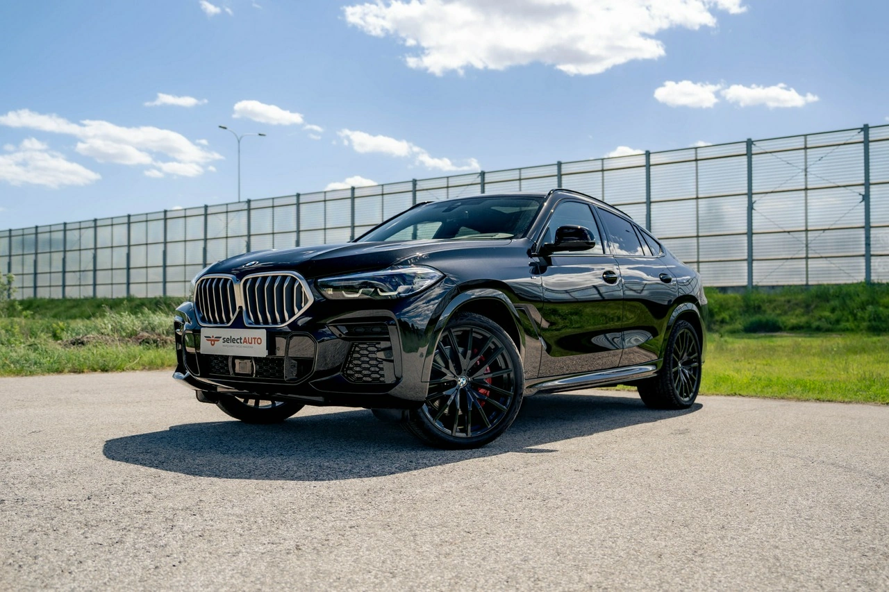 BMW X6 - Główne zdjęcie