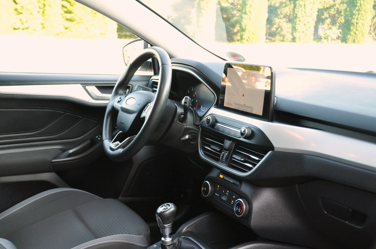Ford Focus - Zdjęcie 17