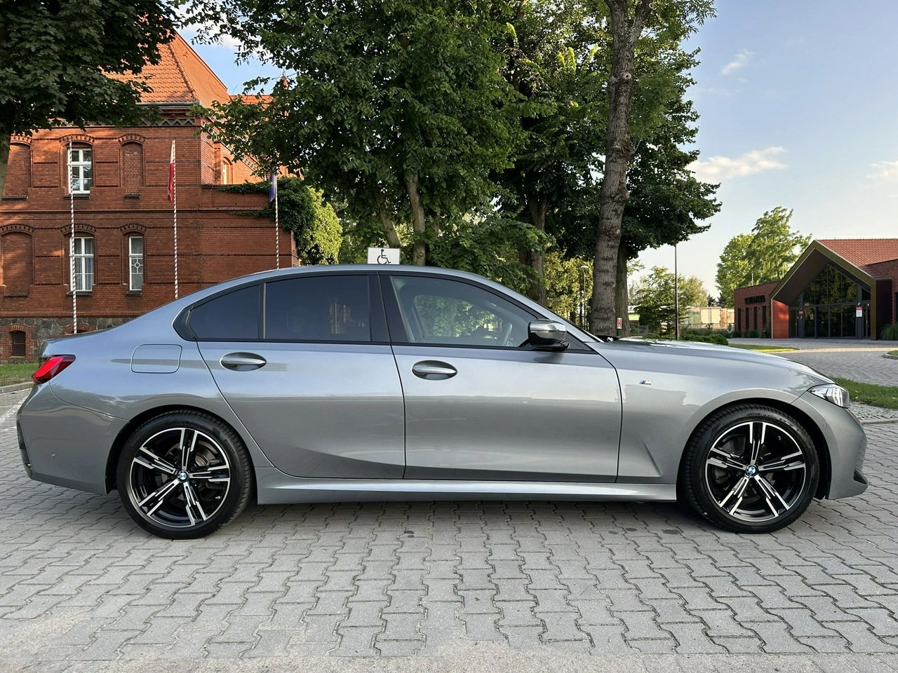 BMW 320 - Zdjęcie 4