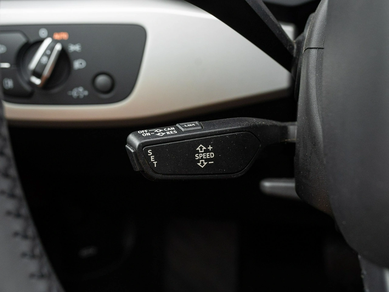 Audi A4 - Zdjęcie 14