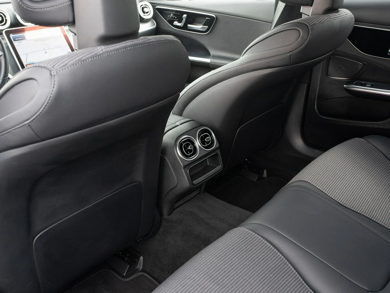 Mercedes C 220 - Zdjęcie 24