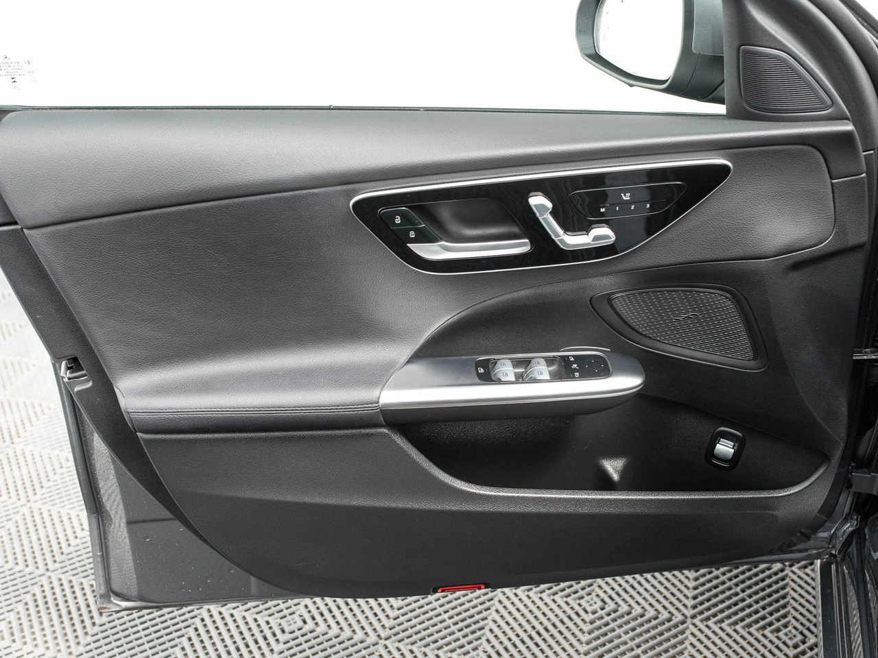 Mercedes C 220 - Zdjęcie 8