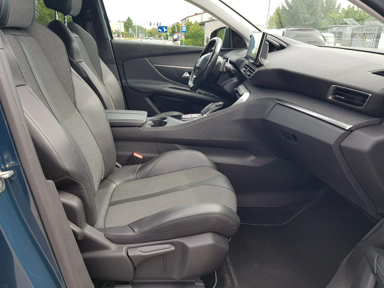 Peugeot 3008 - Zdjęcie 16