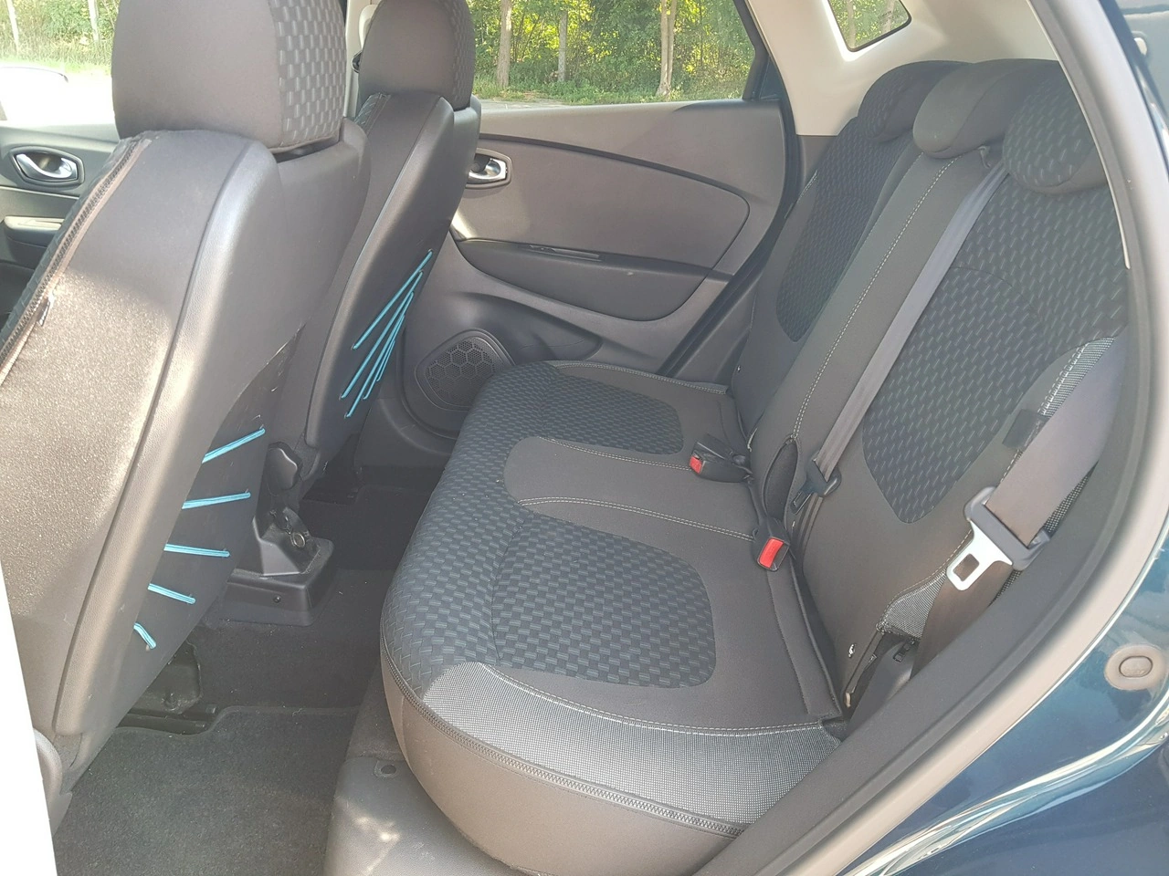 Renault Captur - Zdjęcie 10