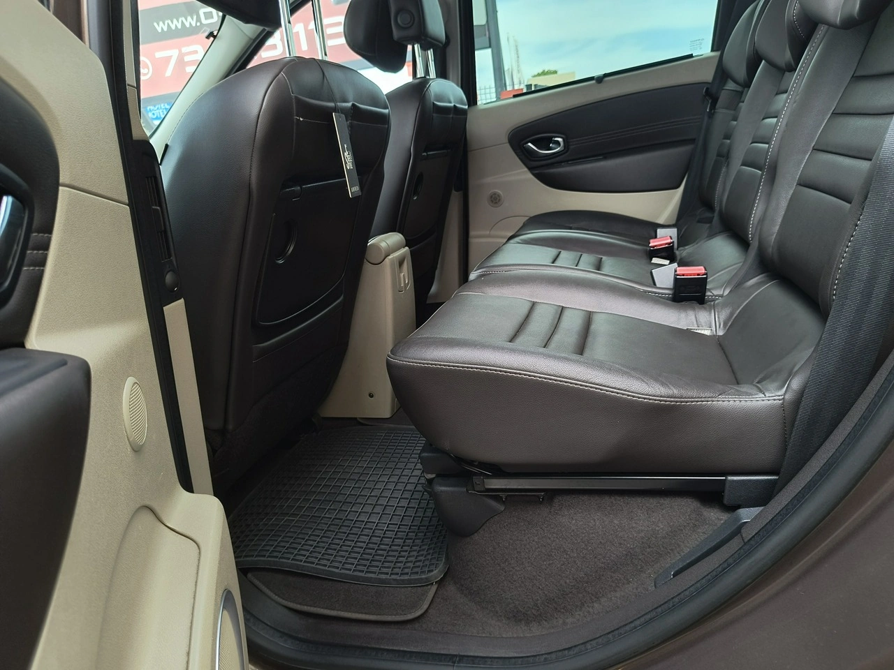 Renault Scenic - Zdjęcie 14