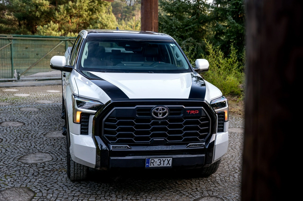 Toyota Tundra - Zdjęcie 26