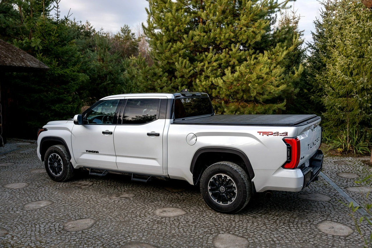 Toyota Tundra - Zdjęcie 29