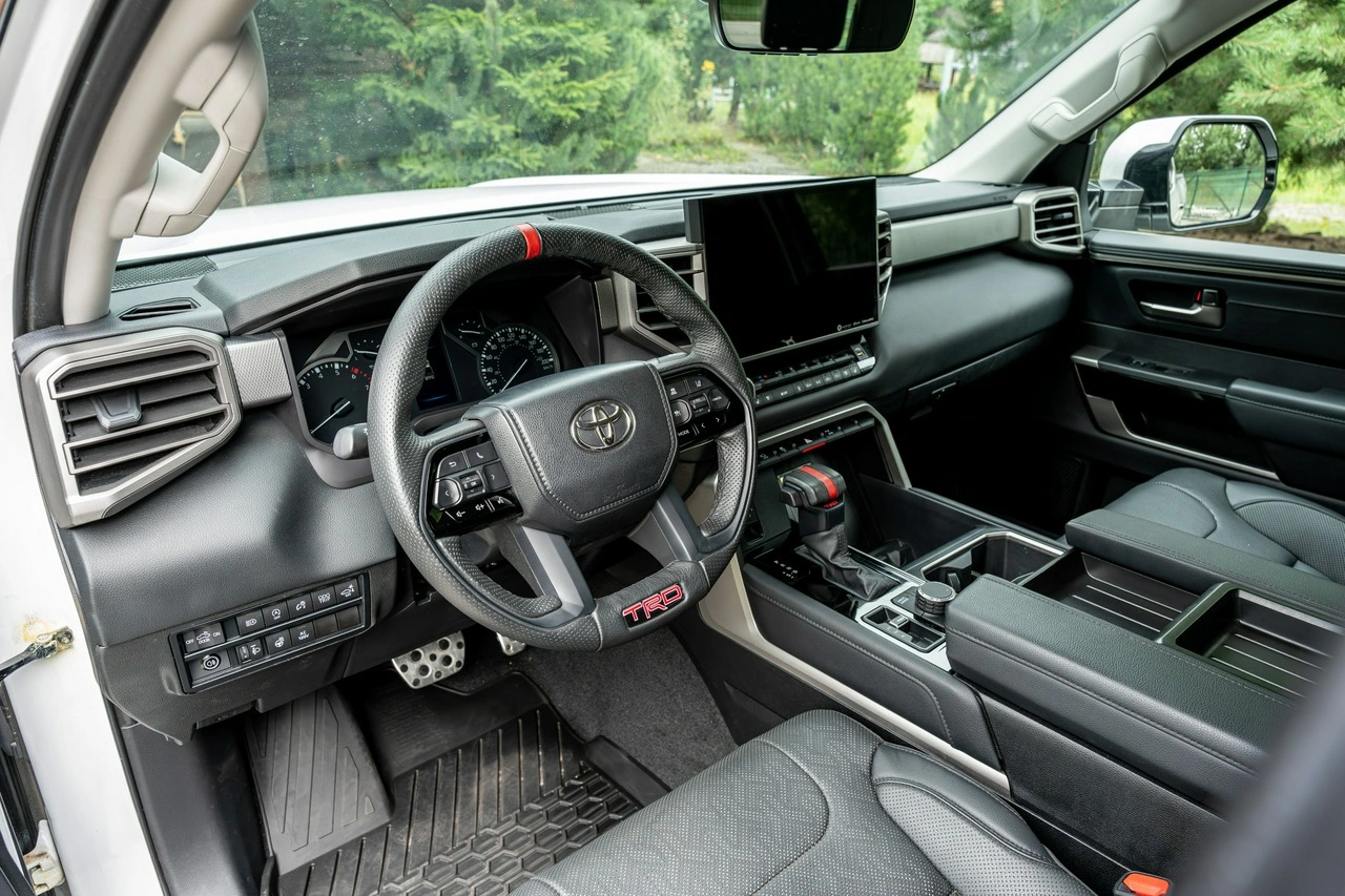 Toyota Tundra - Zdjęcie 36