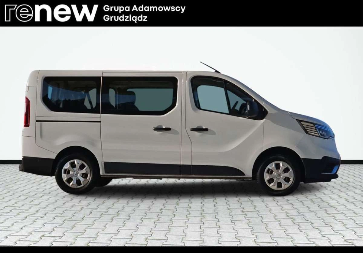Renault Trafic - Zdjęcie 11