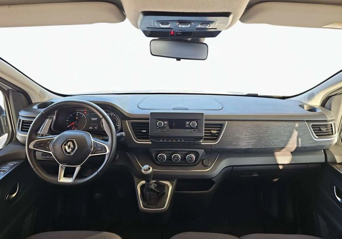 Renault Trafic - Zdjęcie 23