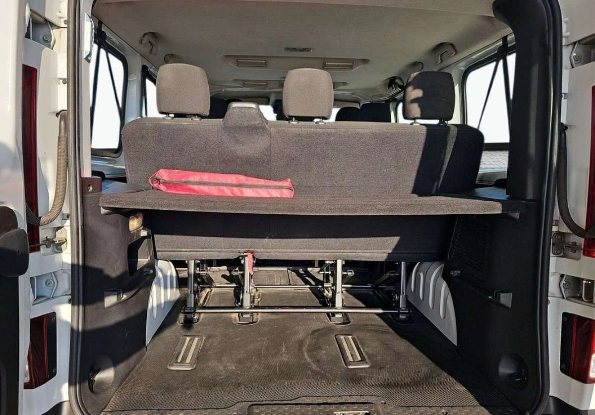 Renault Trafic - Zdjęcie 24