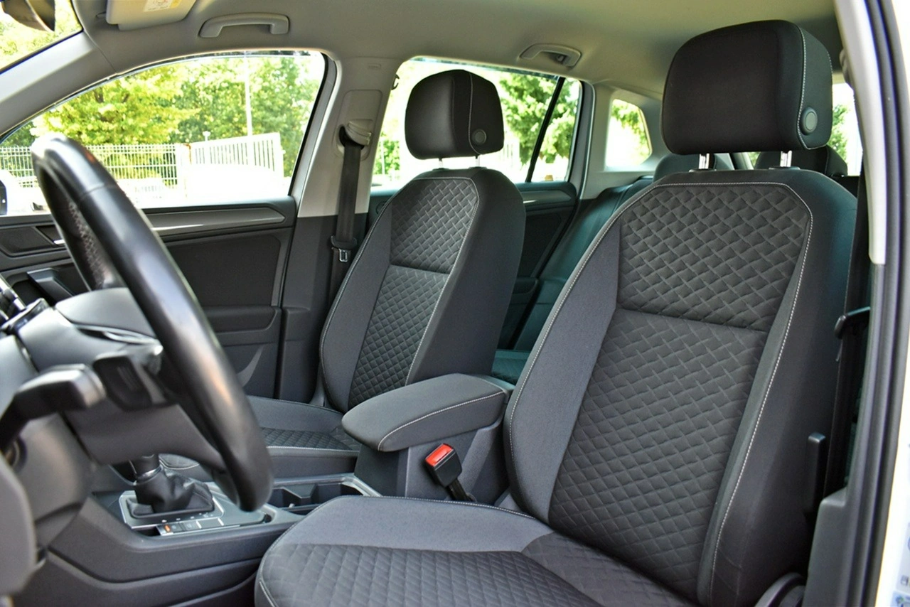 Volkswagen Tiguan - Zdjęcie 9