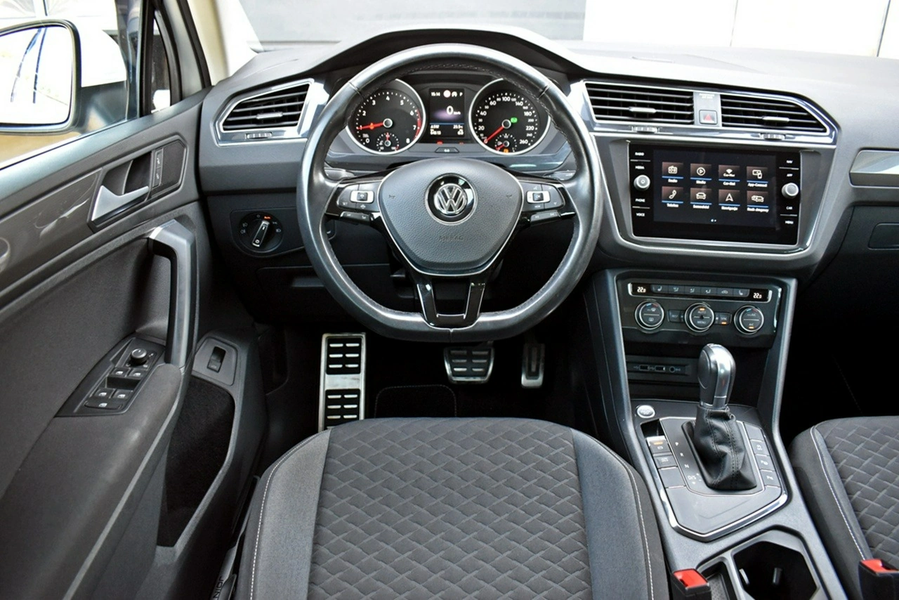 Volkswagen Tiguan - Zdjęcie 13