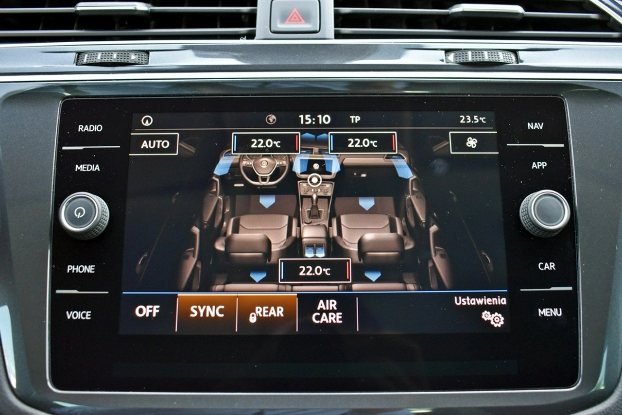 Volkswagen Tiguan - Zdjęcie 24