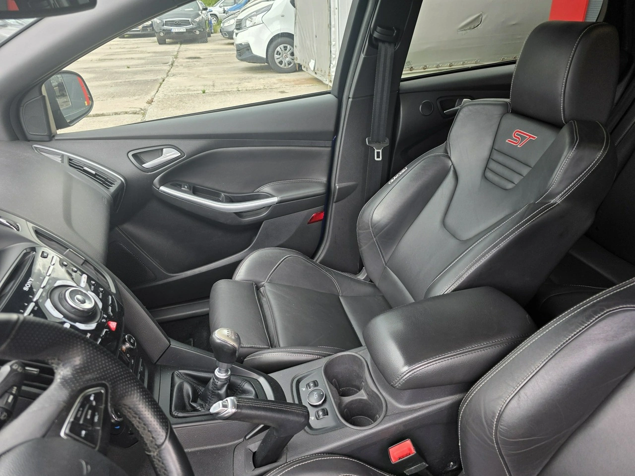 Ford Focus - Zdjęcie 9