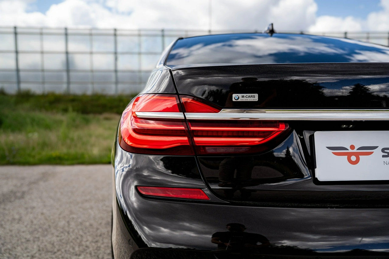 BMW 750 - Zdjęcie 13