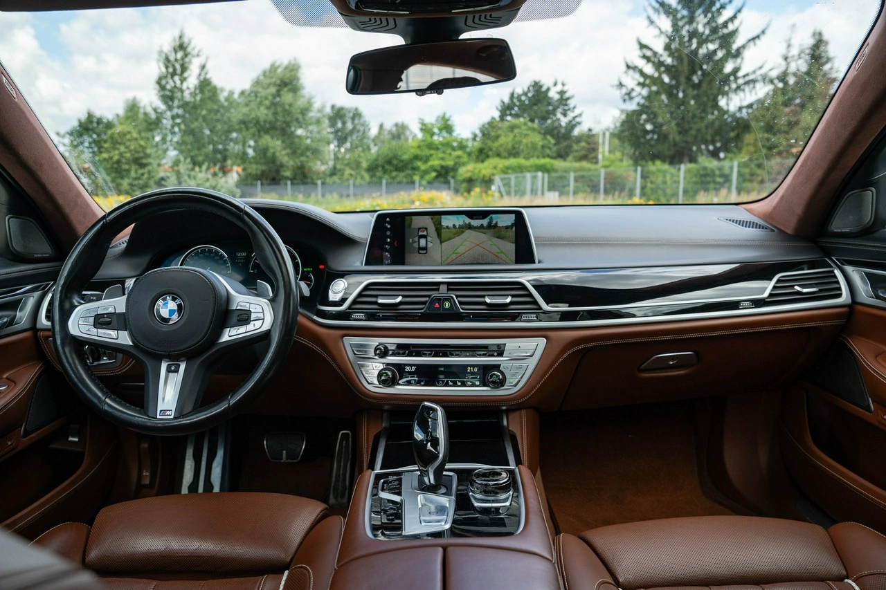 BMW 750 - Zdjęcie 16