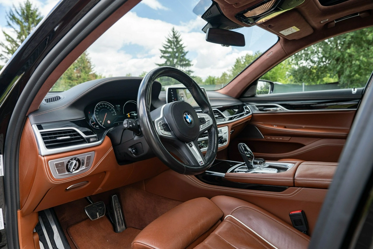 BMW 750 - Zdjęcie 17
