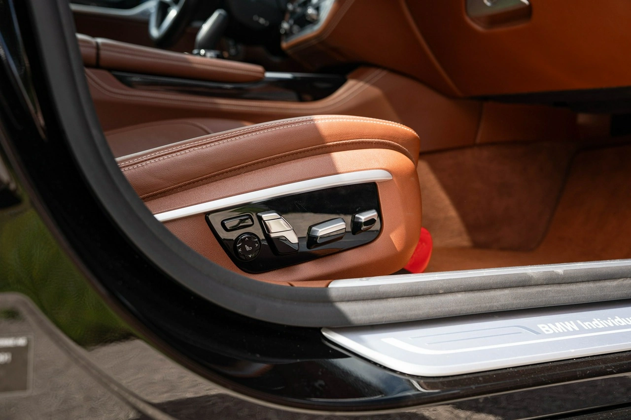 BMW 750 - Zdjęcie 29