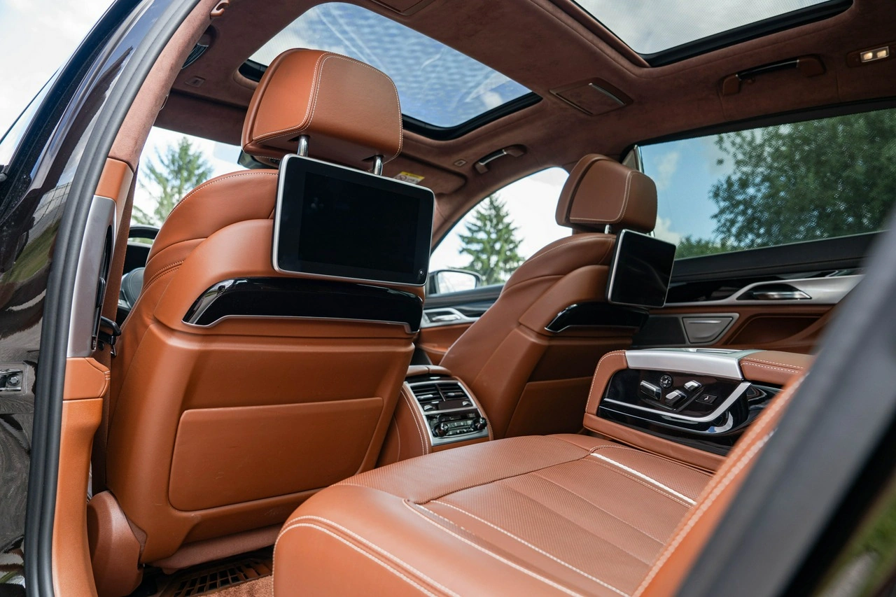 BMW 750 - Zdjęcie 31