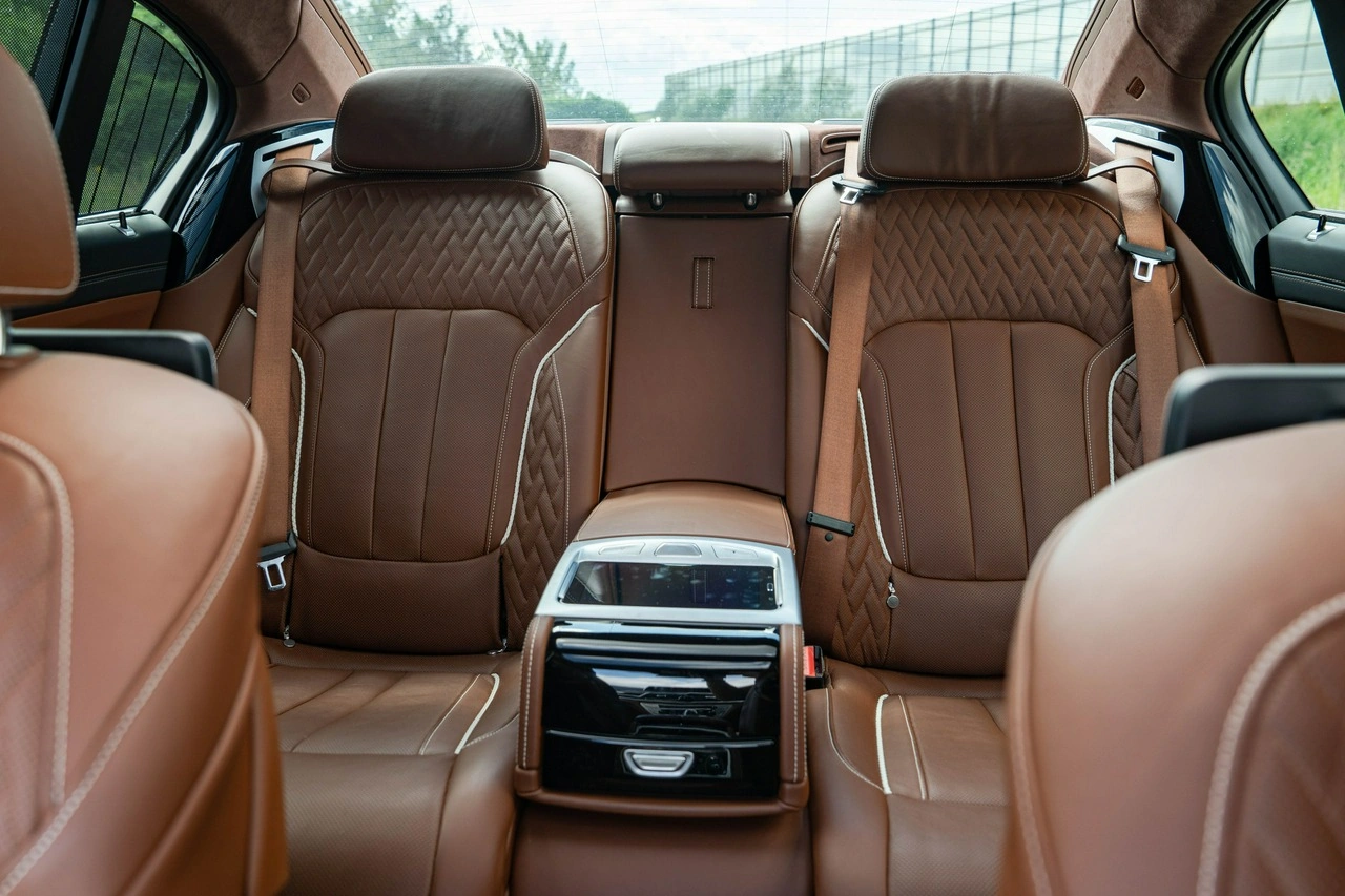 BMW 750 - Zdjęcie 35