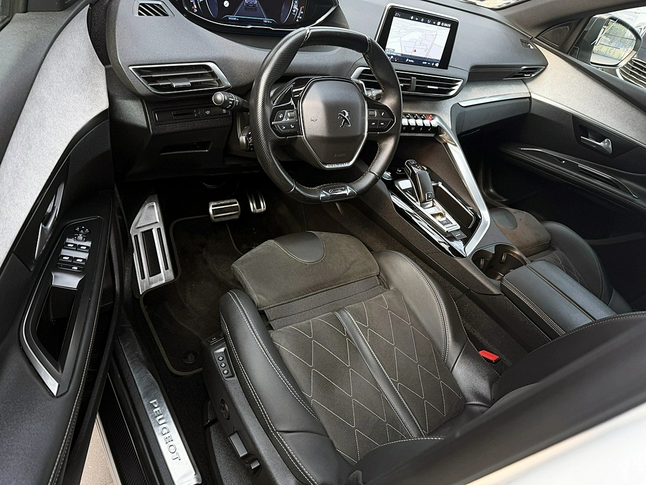 Peugeot 5008 - Zdjęcie 15
