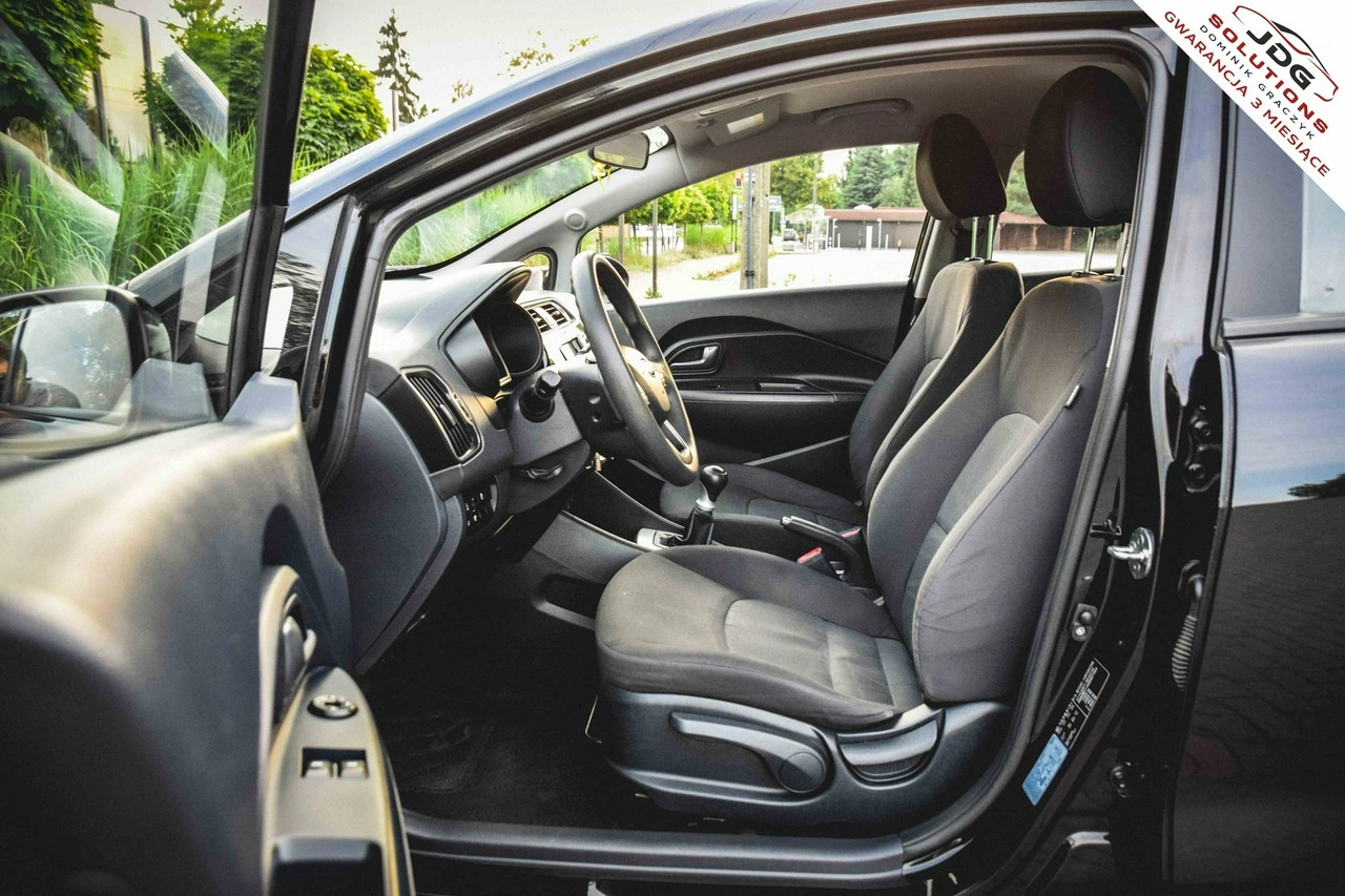 Kia Rio - Zdjęcie 15