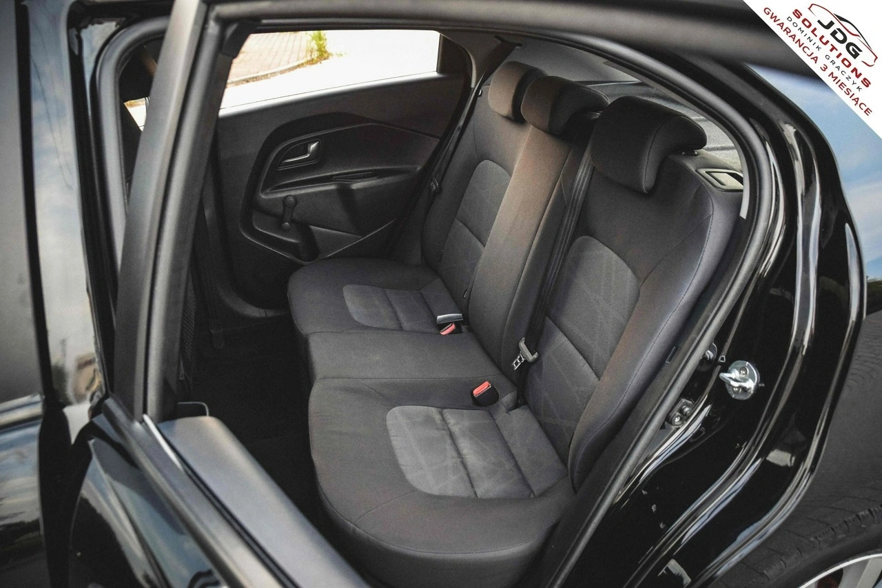 Kia Rio - Zdjęcie 33