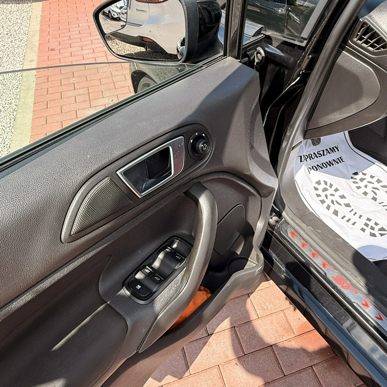 Ford Fiesta - Zdjęcie 14